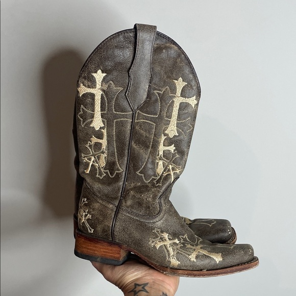 Circle G by Corral | Women’s Beige Side Cross Embroidered Square Toe Boots 6.5 - Picture 2 of 8